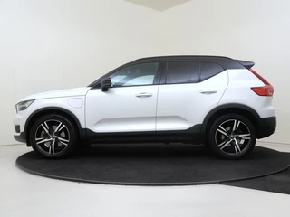 Volvo XC40 Volvo XC40 T5 Recharge R-Design | Trekhaak | Panoramadak | - afbeelding nr 2