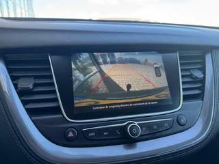 Opel Grandland X Opel Grandland X 1.2 Turbo Business Executive | Trekhaak | Navi | Cruise control | Camera | - afbeelding nr 22