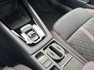 Škoda Octavia Škoda Octavia 2.0 TSI RS 265PK PANO-DAK/TREKHAAK/CAMERA/STOELVER/STUURVERW - afbeelding nr 20