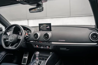 Audi S3 Audi S3 2.0 TFSI quattro Pano B&O Leder Schaalstoel Vol - afbeelding nr 20