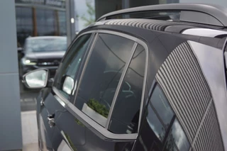 Volkswagen T-Cross Volkswagen T-Cross 1.5 TSI DSG R-Line 150pk / Navi / Camera/ ACC /LED / Trekhaak - afbeelding nr 28