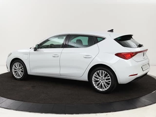 SEAT Leon SEAT Leon 1.4 TSI e-Hybrid PHEV | Stoel & stuurverwarming |  Leder/Alcantara | Carplay | Camera | Navigatie | Memory | Park Assist | Full LED - afbeelding nr 2