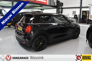 MINI Electric MINI Electric Mini Resolute edition 33 kWh Pano automaat resolute edition 135kw 1e eigenaar n.a.p. Pano / Leder / Harman Kardon / Head Up / Camera / Keyless - afbeelding nr 1