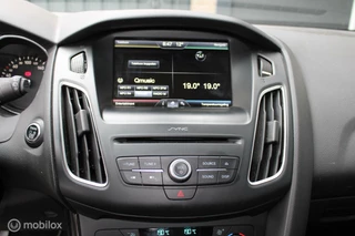 Ford Focus Ford Focus Wagon 1.0 Titanium|125Pk|Navi|Trekhaak|Boekje|Nap - afbeelding nr 15