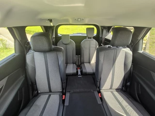 Peugeot 5008 Peugeot 5008 1.2 PureTech Blue Lease Allure 7-Persoons AUTOMAAT | NAVI | CLIMA | PDC | 18