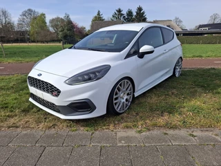 Ford Fiesta - 264735984-0