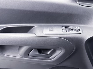 Toyota ProAce Toyota ProAce CITY 1.5 D-4D Live 130pk Automaat Navigatie Achteruitrijcamera Sidebars Cruise Control - afbeelding nr 27