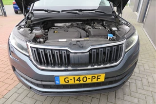 Škoda Kodiaq LED, PDC , Navi, Cruisecontrol, Stoelverwarming , Carplay, Trekhaak . Achteruitrijcamera ,Canton Audio ,LMV,  etc - afbeelding nr 75