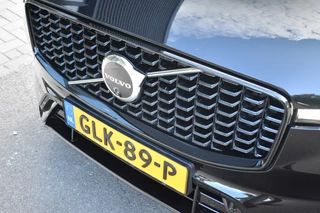 Volvo XC60 Volvo XC60 T8 455Pk AWD Ultra Dark | Luchtvering | Trekhaak | 21'' | 360 ca - afbeelding nr 9