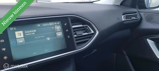 Peugeot 308 Peugeot 308 SW 1.2 PureTech Blue Lease Executive - afbeelding nr 43