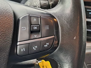 Ford Transit Custom Ford Transit Custom 300 2.0 TDCI L2H1 Limited | Automaat | Trekhaak | Standkachel | App-connect | Navi | Sidebars | - afbeelding nr 12