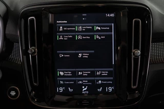 Volvo XC40 Volvo XC40 2.0 T5 AWD R-Design | 247PK | PANO | H&K | Leder | Memory - afbeelding nr 28
