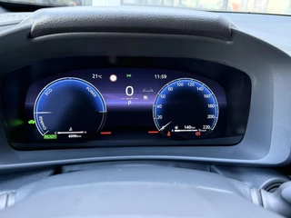 Toyota C-HR Toyota C-HR 1.8 Hybrid 140 Executive|JBL|ACC|PANO - afbeelding nr 24