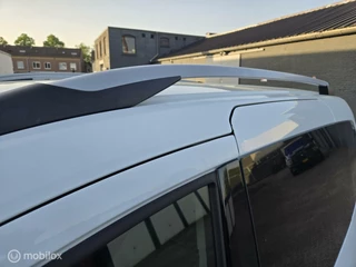 Ford Tourneo Courier Ford Tourneo Courier 1.0 Titanium#FULL OPTIONS|Milieu-zone vriendelijk - afbeelding nr 9