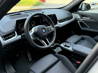 BMW X1 BMW X1 sDrive20i M-sport|Pano|LED|VOL - afbeelding nr 23