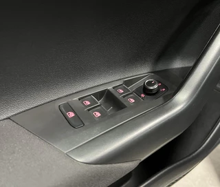 Volkswagen Polo Volkswagen Polo 1.0 TSI APPLE CARPLAY | AIRCO | 95PK | - afbeelding nr 19