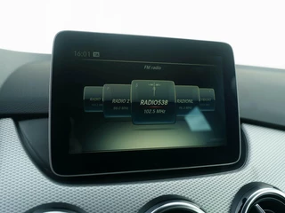 Mercedes-Benz B-Klasse Mercedes B-klasse 180 Automaat Ambition | Navigatie | Stoelverwarming | Trekhaak | 37.557 km - afbeelding nr 24