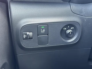 Citroën C3 Citroen C3 1.2 PureTech S&S Shine 2e Eigenaar,Apple Carplay,Cruise,Clima,Trekhaak,Camera,Dealer Onderhouden,N.A.P,110pk,APK tot 03-2026 - afbeelding nr 24