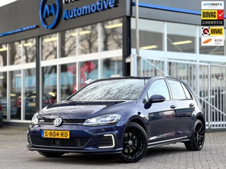 Volkswagen Golf Volkswagen Golf 1.4 TSI GTE Adaptive cruise Pano Digital dash Stoel vw Lane assist Trekhaak Voloptie - afbeelding nr 1