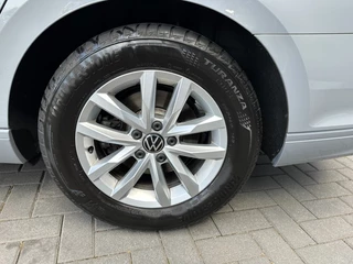 Volkswagen Passat Volkswagen Passat Variant 1.5 TSi Aut. Business Camera Trekhaak - afbeelding nr 43
