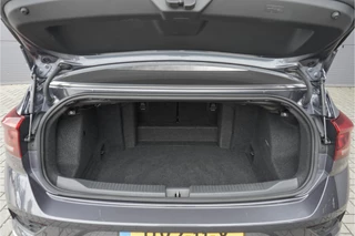 Volkswagen T-Roc Volkswagen T-Roc Cabrio 1.5 TSI R-Line ACC CarPlay Virtual Cockpit 18