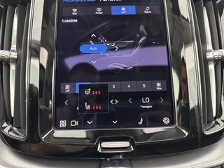 Volvo XC60 Volvo XC60 2.0 T6 Plug-in Hybrid AWD Inscription Expression (INCL-BTW)  AUT. *PANO | LUXURY-LEATHER | FULL-LED | HEATED-SPORTSEATS | NAVI-FULLMAP | CAMERA | PDC | ADAPT.CRUISE | CARPLAY | DIGI-COCKPIT | BLIS | SIPS | KEYLESS | 18