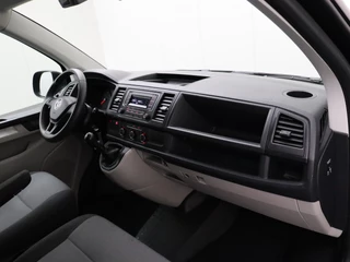 Volkswagen Transporter | Airco | 3-Persoons | Trekhaak - afbeelding nr 18