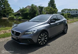 Volvo V40 Cross Country 1.5 T3 Polar+ / Pano / Standk. / Cam
