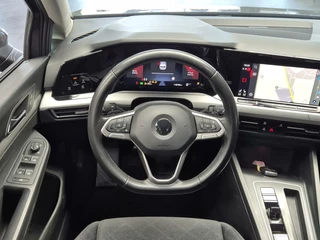 Volkswagen Golf Volkswagen Golf 1.0 eTSI Life Automaat |Nav|Ad.Cruise|Clim|Cam - afbeelding nr 28