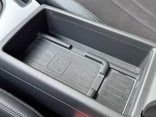 Audi A4 Audi A4 Avant 35 TFSI S edition Automaat | Navigatiesysteem | Climate control | Cruise control | Draadloze telefoonlader | 18 inch lichtmetalen velgen | DAB | LED verlichting | Parkeersensoren achter - afbeelding nr 34