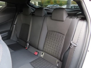 Toyota C-HR - afbeelding nr 15