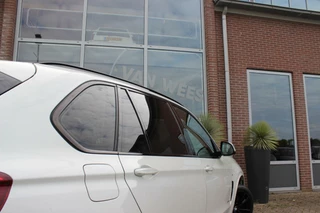 BMW X5 ➡️ BMW X5 xDrive50i F15 High Executive 7p M-sport | M-pakket | 2e eigenaar | Dakraam | Head-up | 20 inch | LED | Camera | 449 pk | 7 persoons | Harman-kardon | Keyless go/entry - afbeelding nr 45