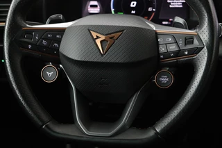 CUPRA Leon CUPRA Leon 1.4 e-Hybrid VZ Performance | Panoramadak | Stoel & stuurverwarming | Carplay | Camera | Adaptive cruise | Keyless | Navigatie | PHEV - afbeelding nr 10