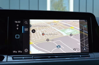 Volkswagen Golf Rijklaarprijs-Garantie Led Navigatie Led 19 Inch R-Line - afbeelding nr 17