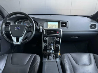Volvo V60 Volvo V60 2.4 D5 Twin Engine Special Edition NL AUTO*TR HAAK - afbeelding nr 2