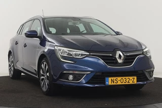 Renault Mégane Renault Mégane 1.2 TCe Zen | Trekhaak | Navigatie | Parkeerhulp |  Climate control | Cruise control | Bluetooth | DAB | Regen-/lichtsensor - afbeelding nr 26