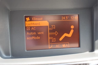 Opel Corsa Opel Corsa 1.2-16V BlitZ | NL-Auto | Climate Control | Stoel- & stuurverwarming - afbeelding nr 22