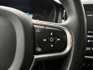 Volvo V60 Volvo V60 2.0 T6 Twin Engine AWD Momentum Pro | Stoelverwarming | Cruise Control | Achteruitrijcamera | Apple Carplay | Navi | Botspreventie | - afbeelding nr 9