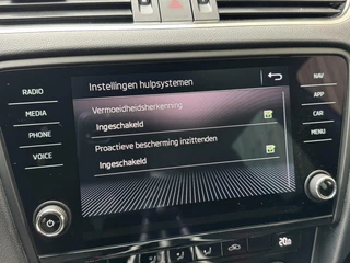 Škoda Octavia Skoda Octavia Combi 1.0 TSI Sport Navigatiesysteem | Trekhaak | Apple CarPlay | Climate control | Cruise control | Getint glas | Parkeersensoren achter - afbeelding nr 23