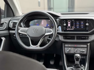 Volkswagen T-Cross Volkswagen T-Cross 1.0 TSI Go Camera | Carplay | Nette auto! - afbeelding nr 12
