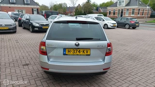 Škoda Octavia Skoda Octavia Combi 1.0 TSI Greentech Business Edition Plus - afbeelding nr 4