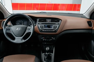 Hyundai i20 Hyundai i20 1.2 HP i-Motion | Airco | Cruise control | Parkeersensoren | - afbeelding nr 3