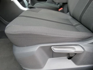 Volkswagen T-Roc Volkswagen T-Roc 1.5 TSI 150pk DSG-aut. LIFE BNS / Navi / Trekhaak afn.baar / Stoelverw. / FABRIEKS garantie - afbeelding nr 28