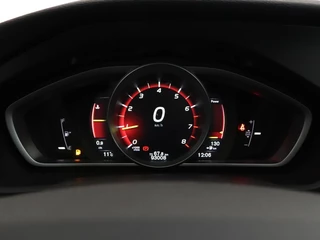 Volvo V40 Volvo V40 2.0 T2 Momentum | Climate control | Stoelverwarming | Voorruitverwarming - afbeelding nr 12