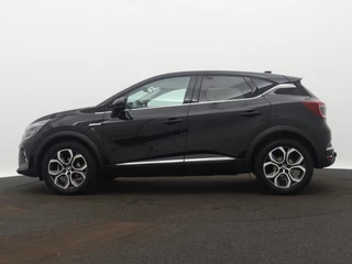 Renault Captur / CAMERA / NAVI /ADAPTIVE CRUISE / 18