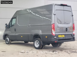 Iveco Daily Iveco Daily 35C21 3.0L Automaat 2025model L2H2 ACC Camera LED CarPlay Dubbellucht L2 12m3 Airco - afbeelding nr 2