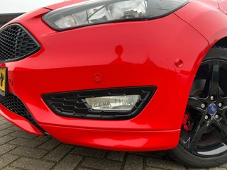 Ford Focus Ford Focus 1.5 Red Edition 150 PK Navi Cruise Climate - afbeelding nr 17