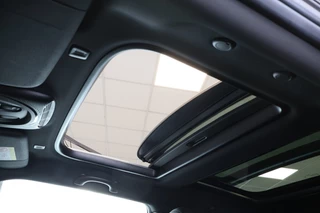 MINI Cooper MINI Cooper John Works 2.0 231 PK - Harman/Kardon - Head Up - Pano - Leder - Camera - afbeelding nr 4