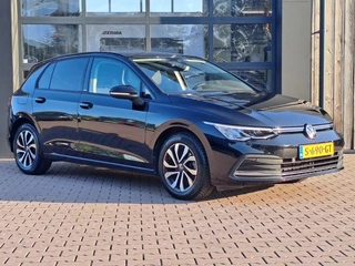 Volkswagen Golf Volkswagen Golf 1.5 eTSI R-Line Business+ | LED | Trekhaak | All-seasons | ACC | Keyless | Stoelverwarming | - afbeelding nr 2