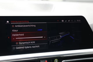 BMW 3 Serie BMW 3 Serie 318i M-Sport Automaat NAP/Schuifdak/19inch/Cam/Sfeerverl - afbeelding nr 54